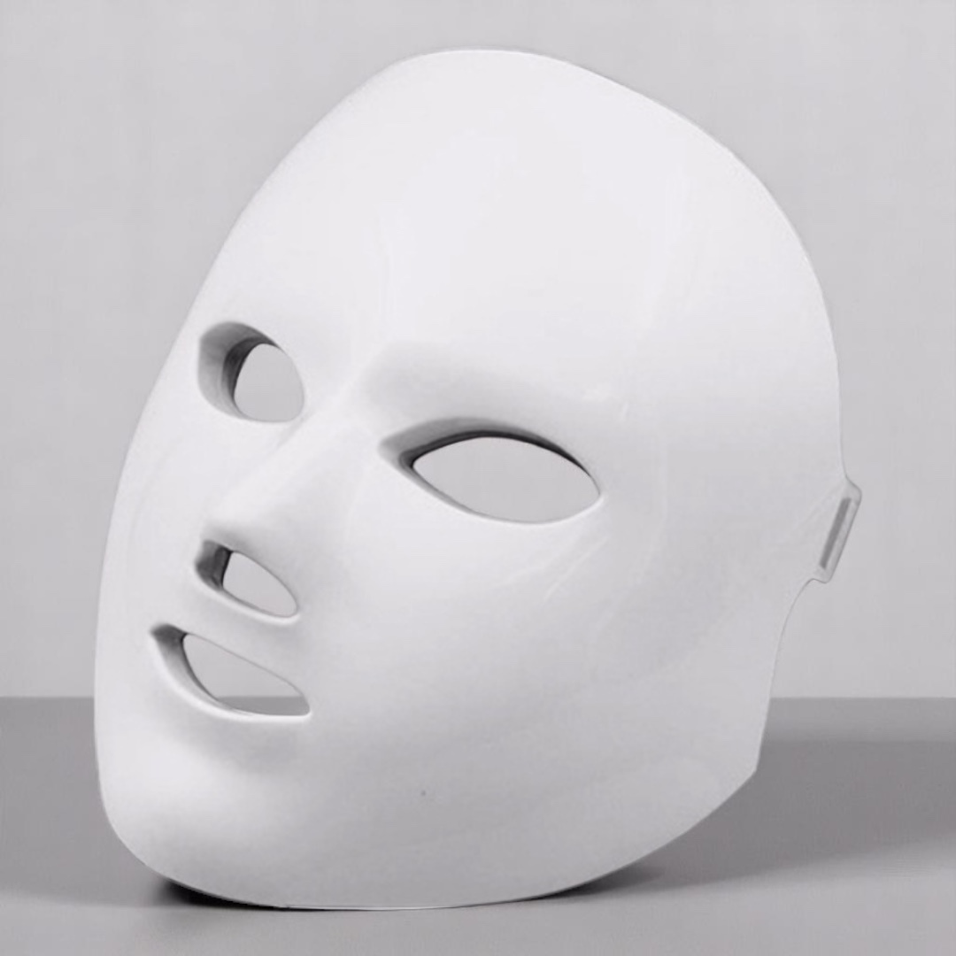 Luma - LED Light Therapy Mask for Home Skincare